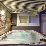 Cozy In Srinjine
